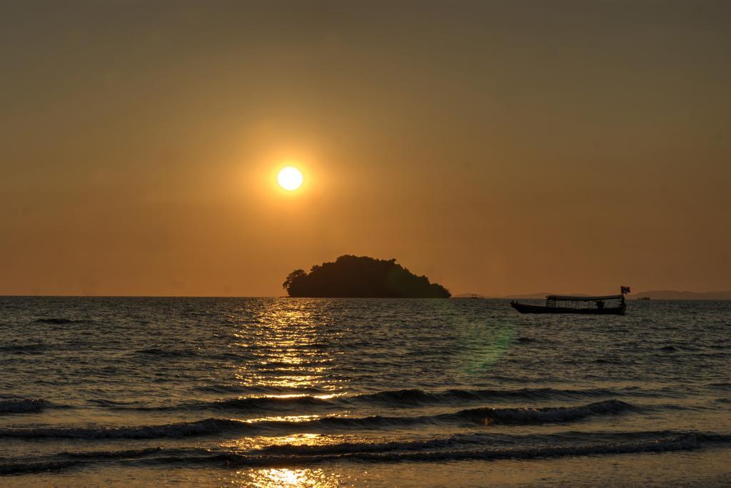 The Secret Garden At Otres Beach Sihanoukville Exterior photo